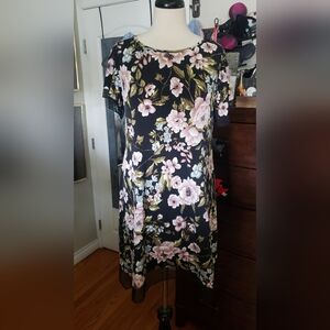 Beautiful Floral Print little black dress